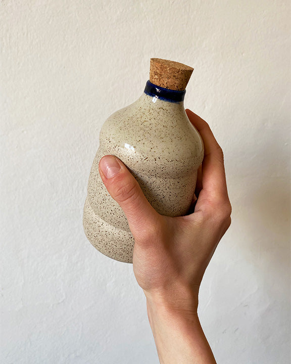 WHY?oil - oliera